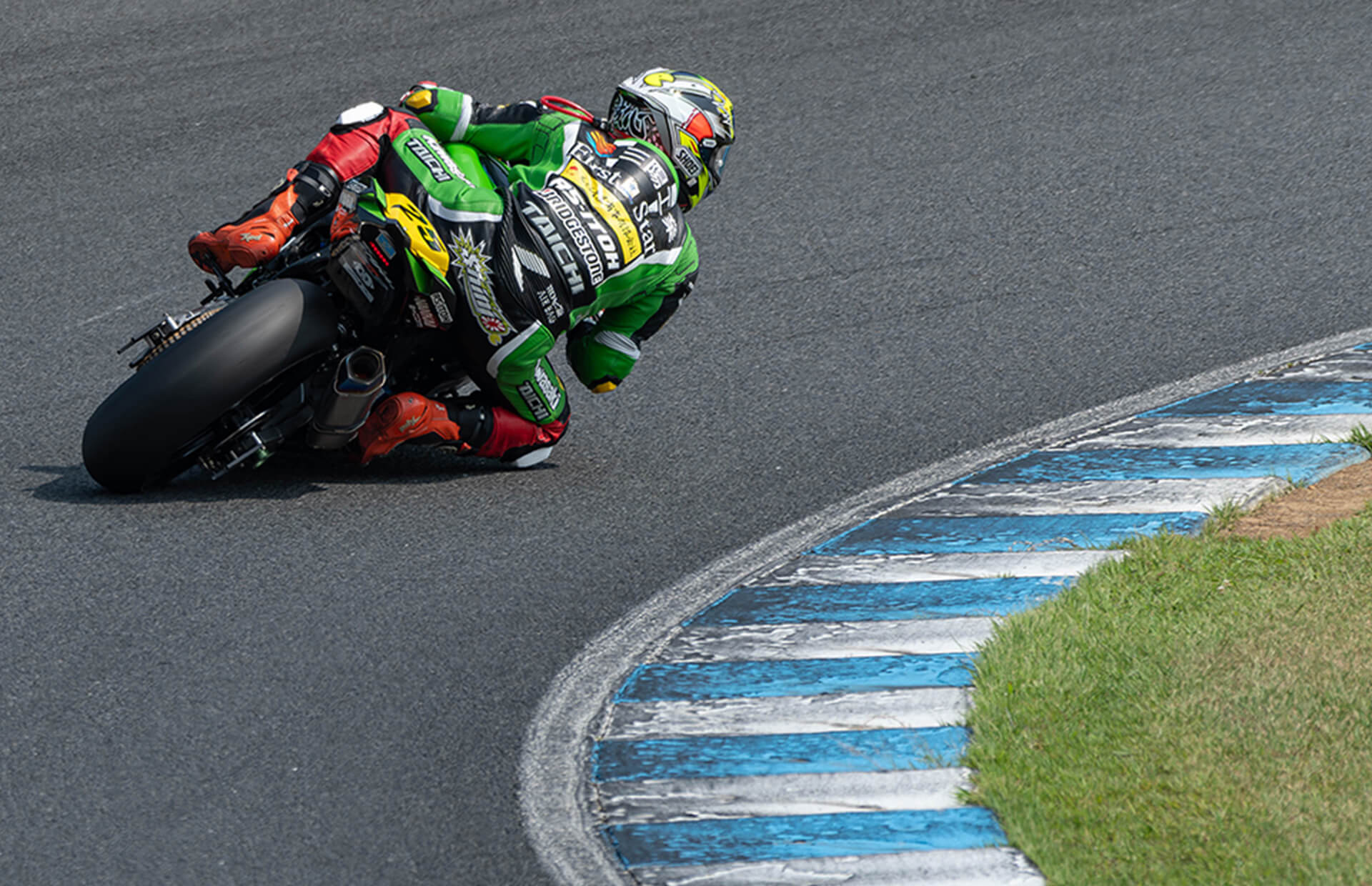 ロードレース写真6枚目