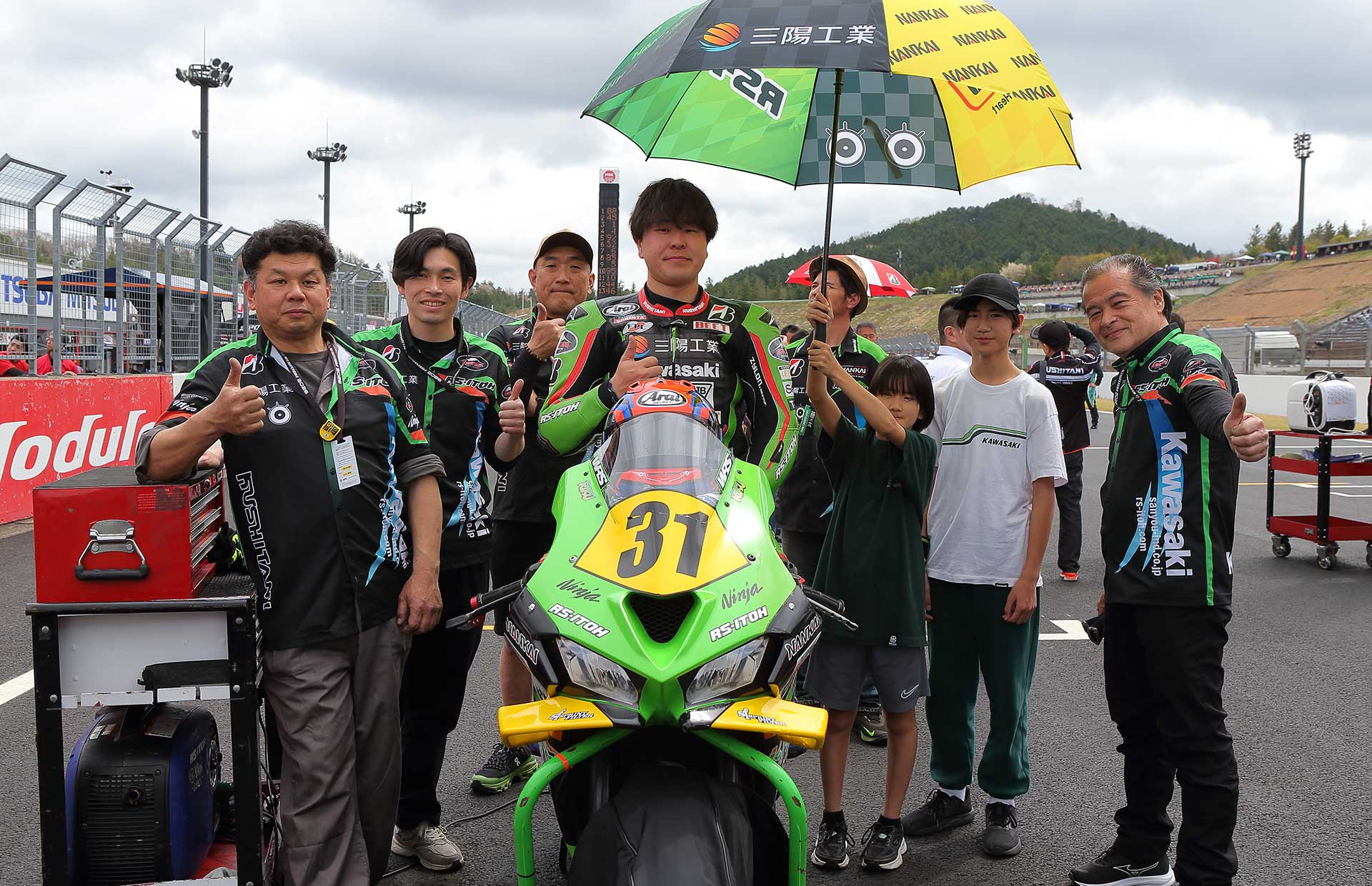 ロードレース写真1枚目