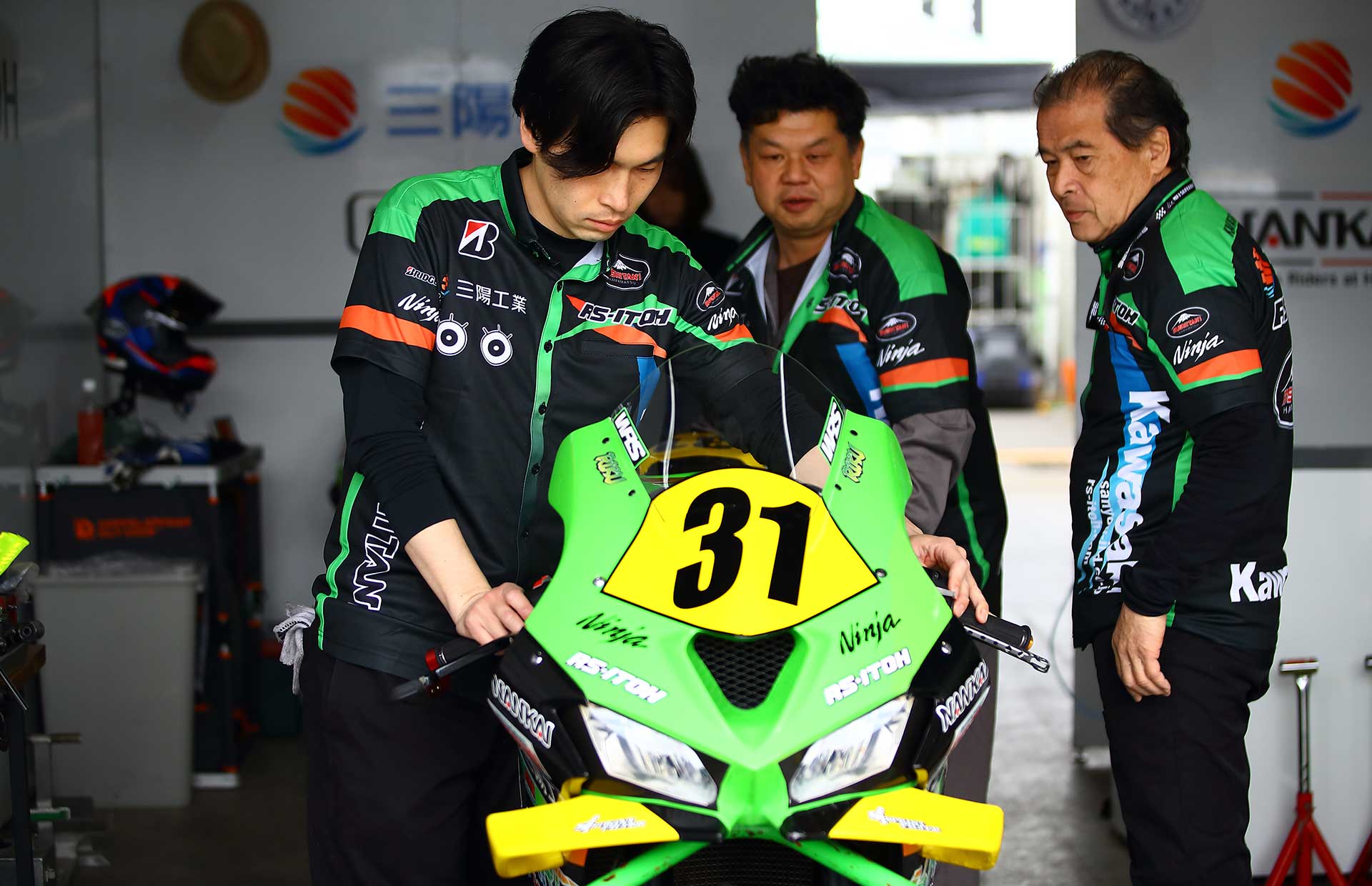 ロードレース写真4枚目